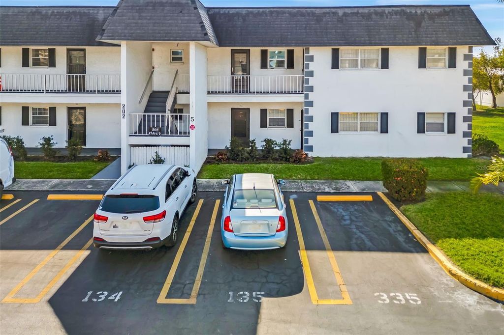 202 47TH AVENUE DRIVE W 334, Bradenton, FL 34207