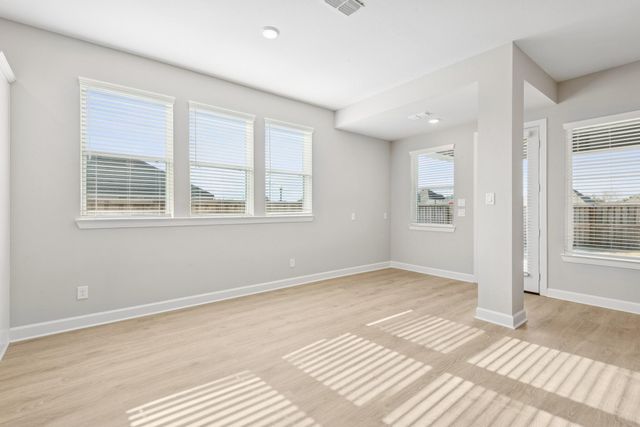 11843 Sawgrass Drive, Mont Belvieu, TX 77523