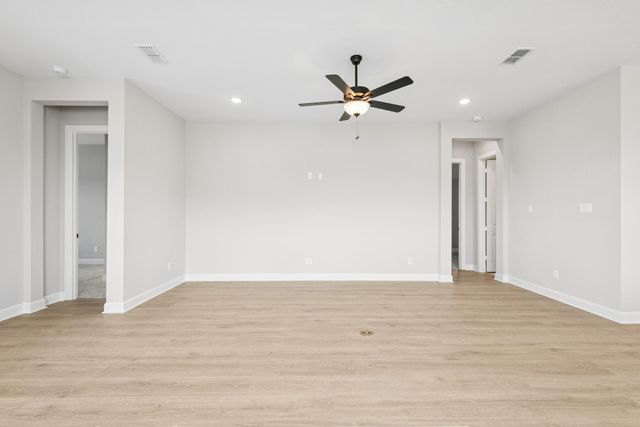 11843 Sawgrass Drive, Mont Belvieu, TX 77523