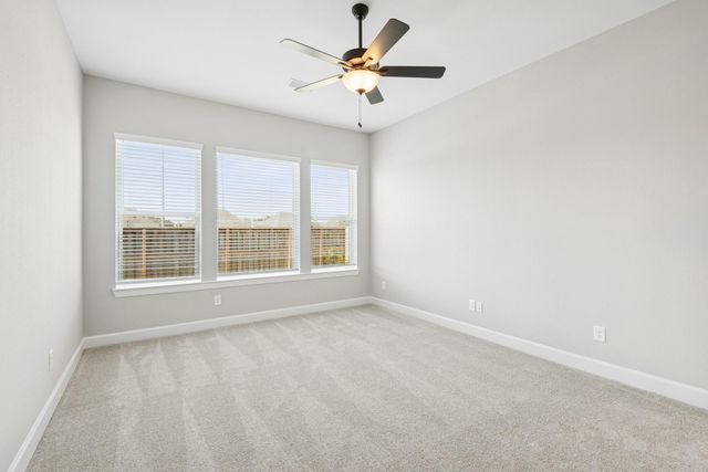 11843 Sawgrass Drive, Mont Belvieu, TX 77523