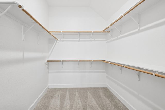 11843 Sawgrass Drive, Mont Belvieu, TX 77523