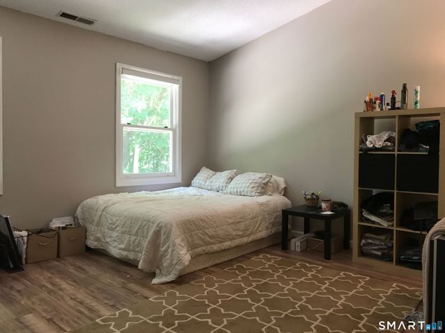 2480 Whitney Avenue 16, Hamden, CT 06518