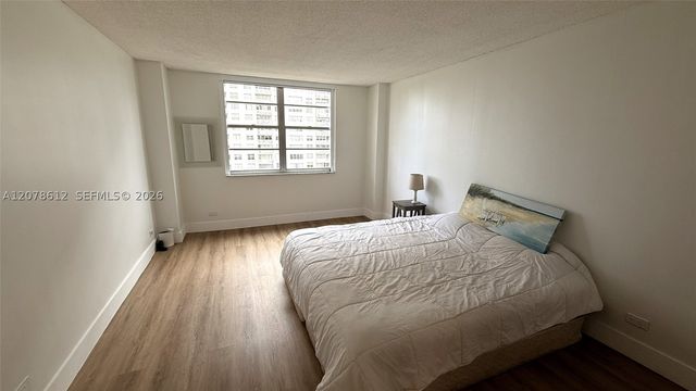 251 174th St 608, Sunny Isles Beach, FL 33160