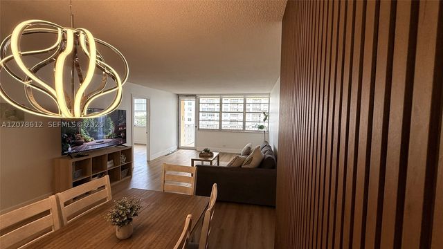 251 174th St 608, Sunny Isles Beach, FL 33160