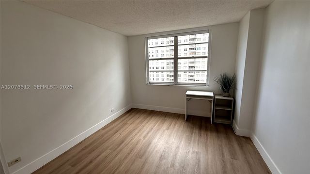 251 174th St 608, Sunny Isles Beach, FL 33160