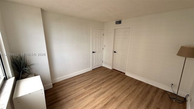 251 174th St 608, Sunny Isles Beach, FL 33160