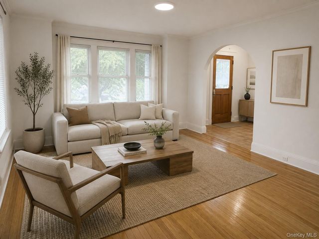 432 Beach Avenue, Mamaroneck, NY 10543