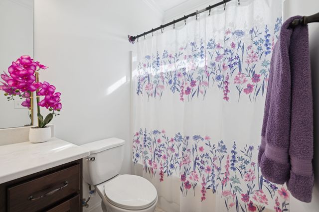 926 Monteagle Falls Rd, Monteagle, TN 37356