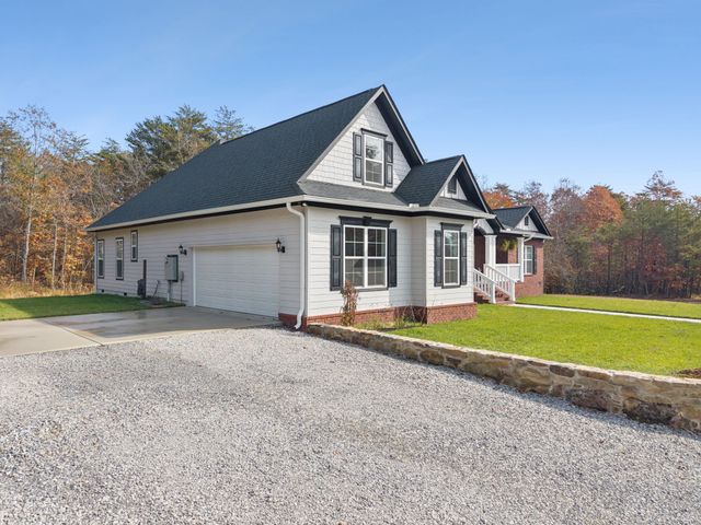 926 Monteagle Falls Rd, Monteagle, TN 37356