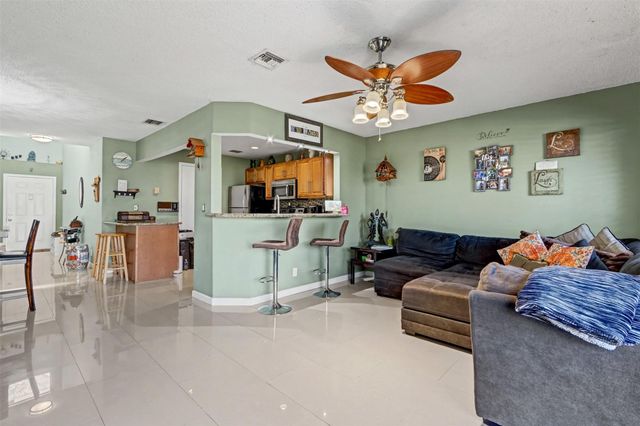 2253 W Discovery Circle 2253, Deerfield Beach, FL 33442