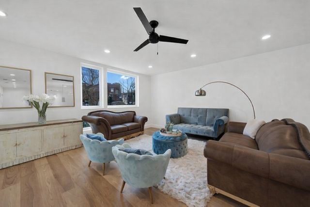 1522 N Leamington Avenue, Chicago, IL 60651