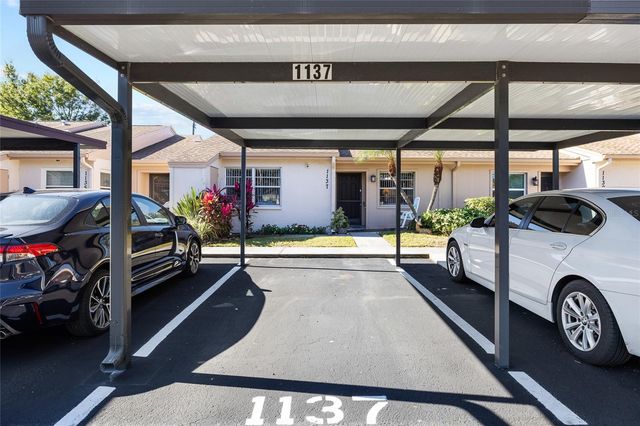 1137 BOWSPRIT LANE 1137, Holiday, FL 34691