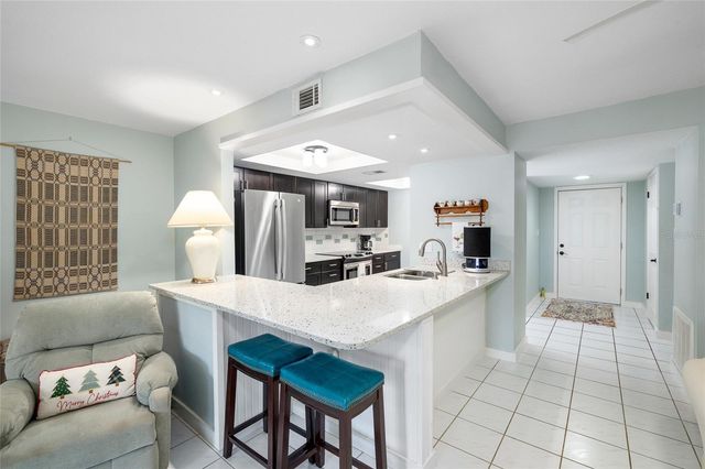 1137 BOWSPRIT LANE 1137, Holiday, FL 34691