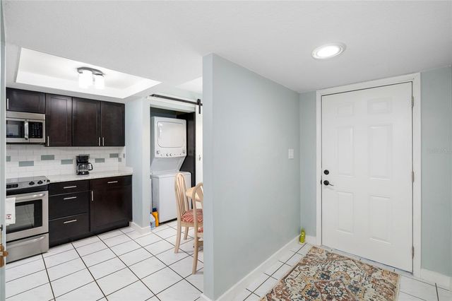 1137 BOWSPRIT LANE 1137, Holiday, FL 34691