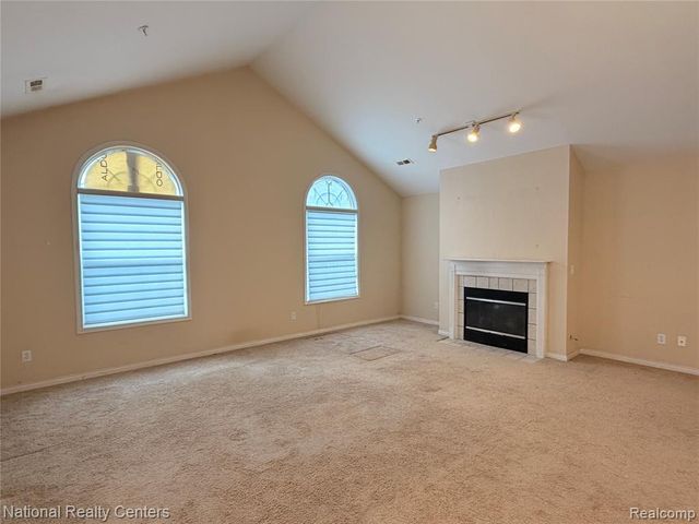 28469 Carlton Way Drive, Novi, MI 48377