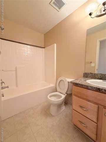 28469 Carlton Way Drive, Novi, MI 48377