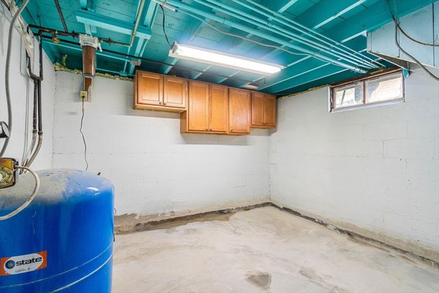 1146 S Union Street, Aurora, IL 60505