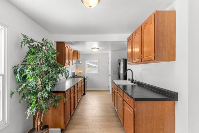 1146 S Union Street, Aurora, IL 60505