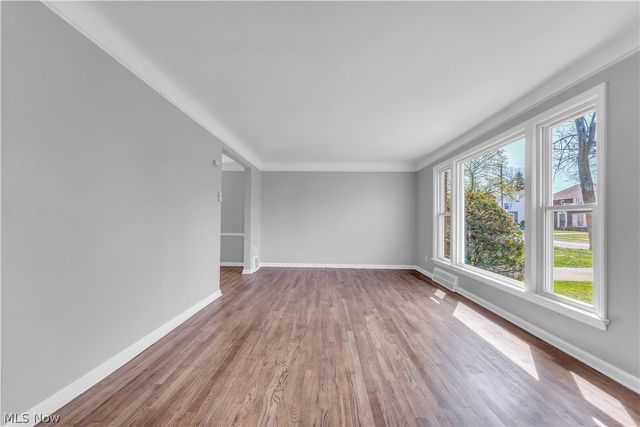 16705 Glendale Avenue, Cleveland, OH 44128