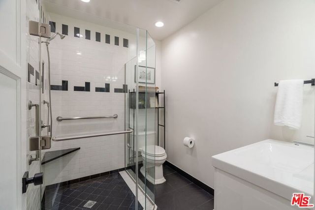 4649 Cartwright Avenue, Toluca Lake, CA 91602
