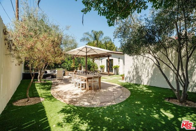 4649 Cartwright Avenue, Toluca Lake, CA 91602