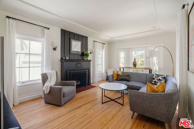 4649 Cartwright Avenue, Toluca Lake, CA 91602