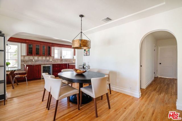 4649 Cartwright Avenue, Toluca Lake, CA 91602