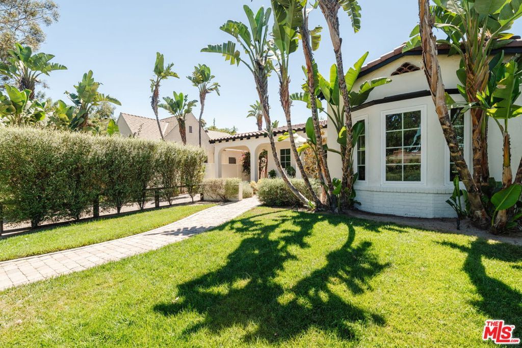 4649 Cartwright Avenue, Toluca Lake, CA 91602 — photo 3