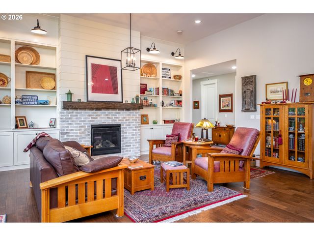 710 S 19TH Pl, Ridgefield, WA 98642