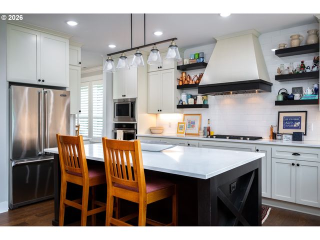 710 S 19TH Pl, Ridgefield, WA 98642