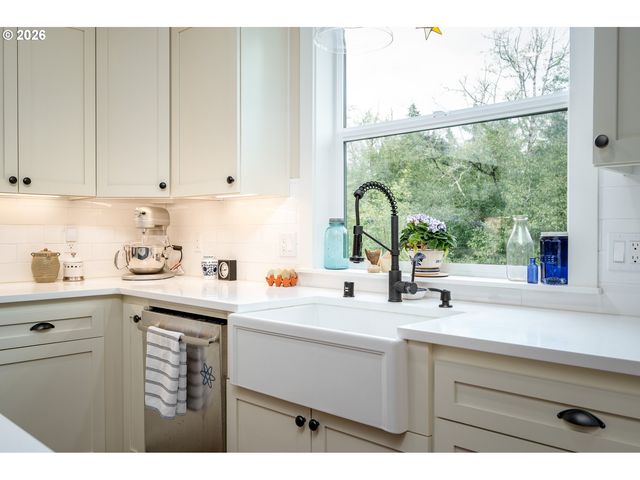 710 S 19TH Pl, Ridgefield, WA 98642