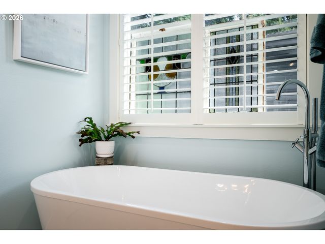 710 S 19TH Pl, Ridgefield, WA 98642