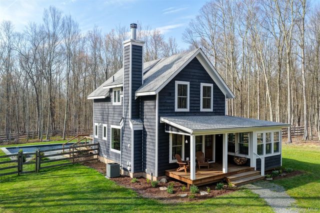 176 Maple Lane, Narrowsburg, NY 12764