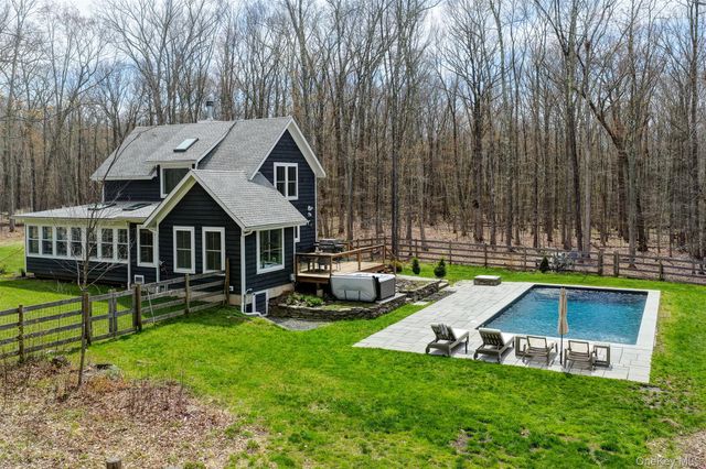 176 Maple Lane, Narrowsburg, NY 12764