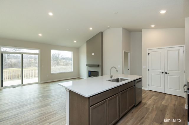 1550 Werthman Drive, Waukee, IA 50263