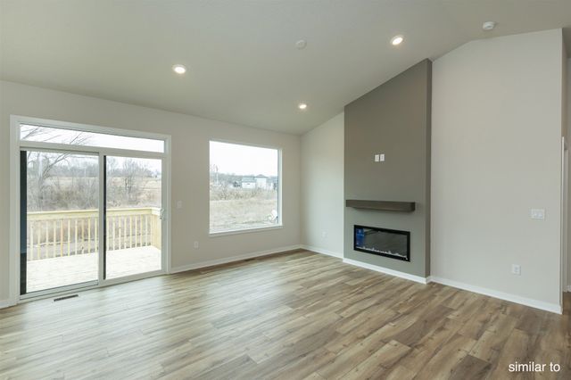 1550 Werthman Drive, Waukee, IA 50263