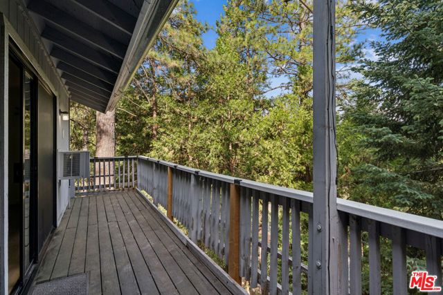 24612 Bernard Drive, Crestline, CA 92325