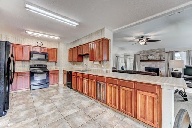 8514 Sugar Wood Court, Humble, TX 77338