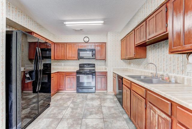 8514 Sugar Wood Court, Humble, TX 77338