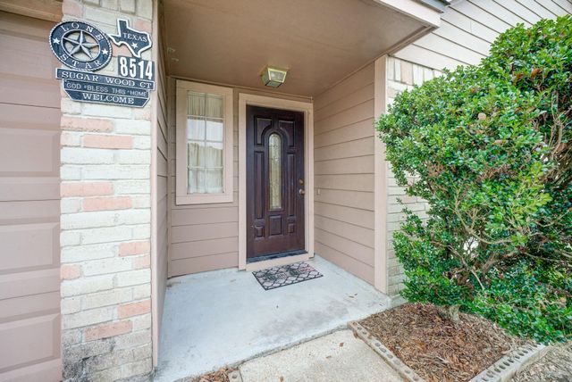 8514 Sugar Wood Court, Humble, TX 77338