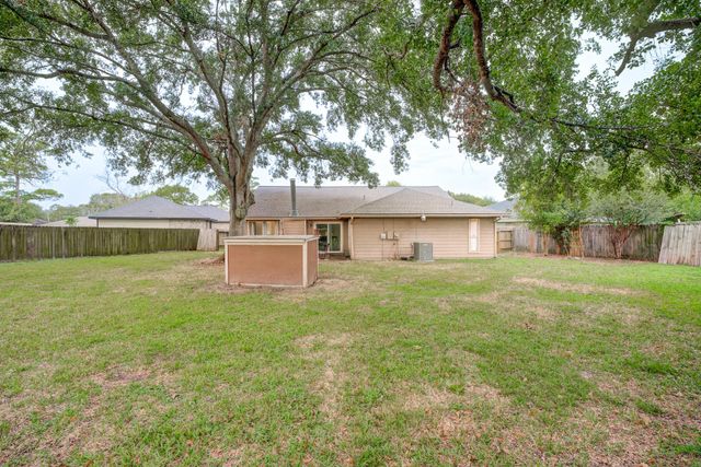 8514 Sugar Wood Court, Humble, TX 77338
