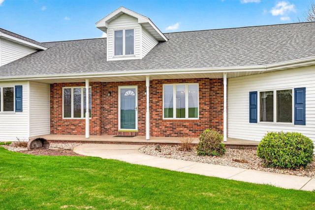 4665 EDGEWOOD DRIVE, Appleton, WI 54913
