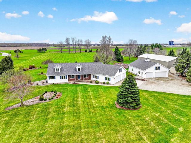 4665 EDGEWOOD DRIVE, Appleton, WI 54913