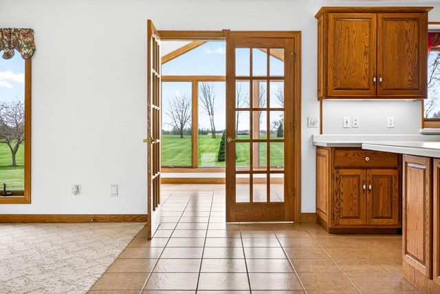 4665 EDGEWOOD DRIVE, Appleton, WI 54913