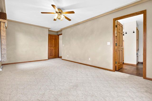 4665 EDGEWOOD DRIVE, Appleton, WI 54913