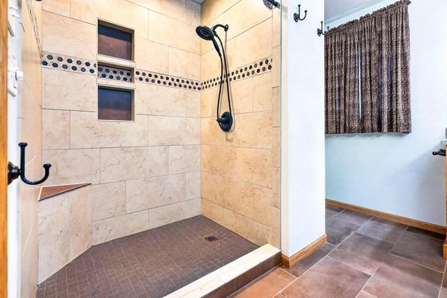 4665 EDGEWOOD DRIVE, Appleton, WI 54913