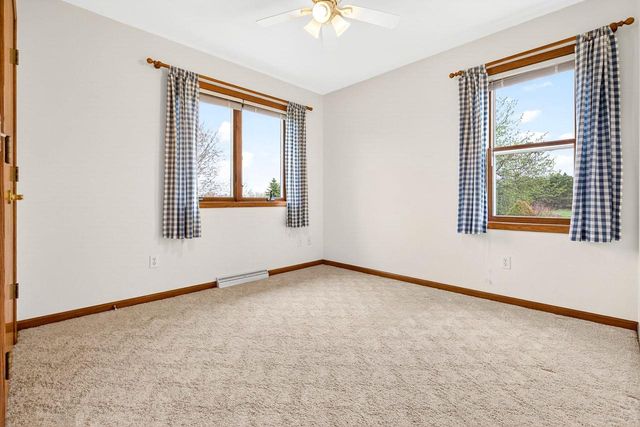4665 EDGEWOOD DRIVE, Appleton, WI 54913