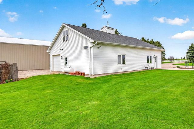 4665 EDGEWOOD DRIVE, Appleton, WI 54913