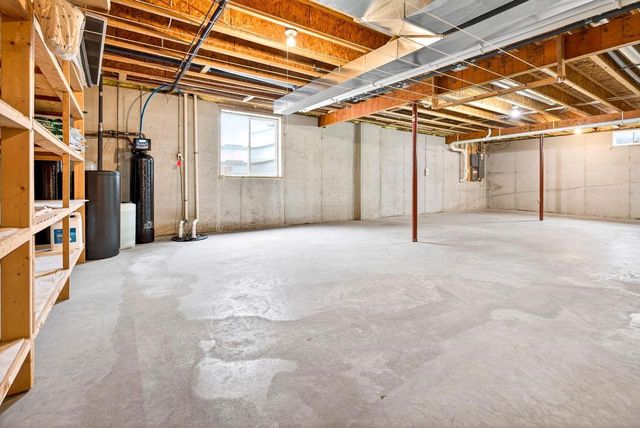 4665 EDGEWOOD DRIVE, Appleton, WI 54913