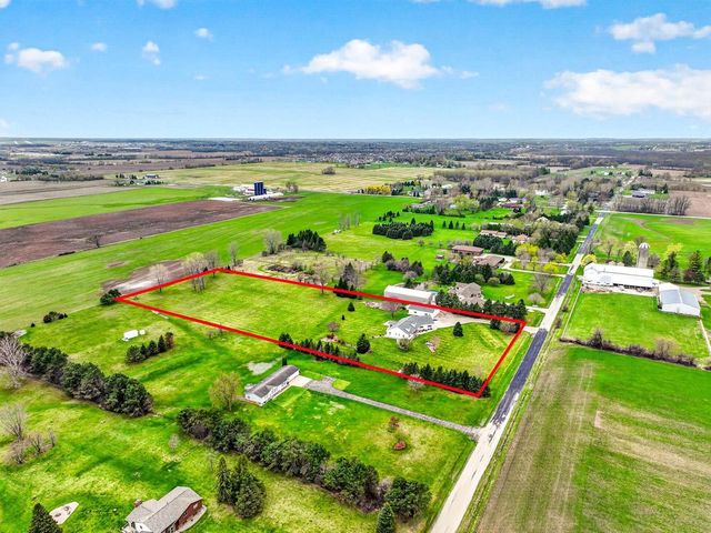 4665 EDGEWOOD DRIVE, Appleton, WI 54913